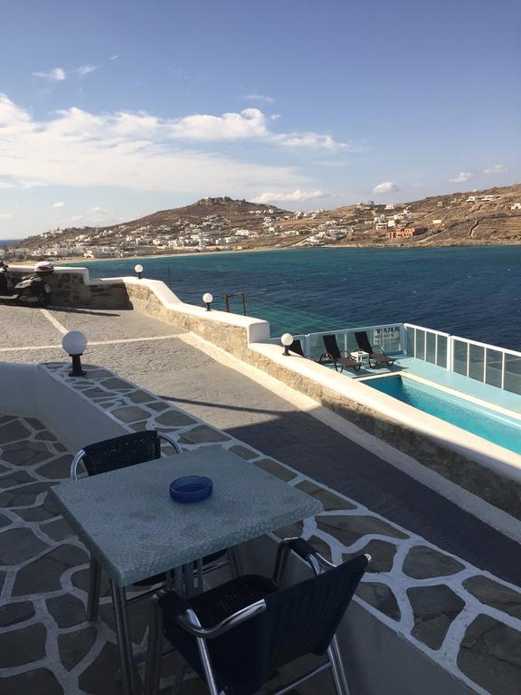 Vana Holidays Ornos  Exterior photo