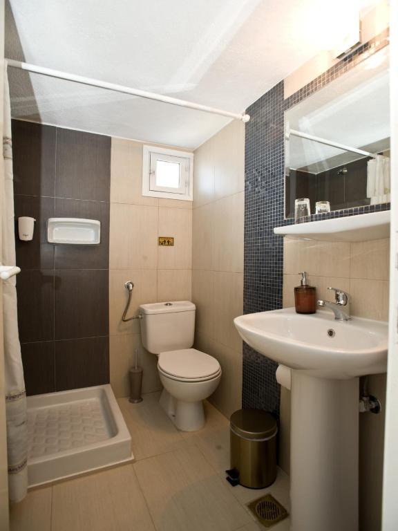 Vana Holidays Ornos  Room photo