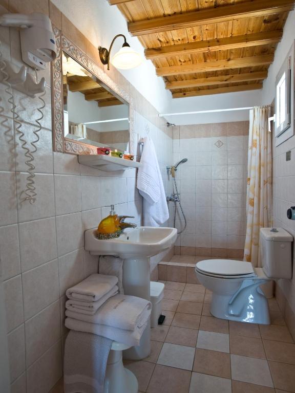 Vana Holidays Ornos  Room photo