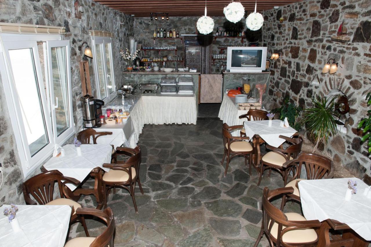 Vana Holidays Ornos  Exterior photo